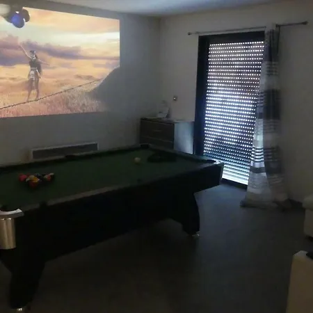 Loft Zen Balneo Parking Gratuit Sauna Hammam Billard Apartment